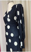 Conjunto Negro c/Lunares Blancos de Falda y Blusa